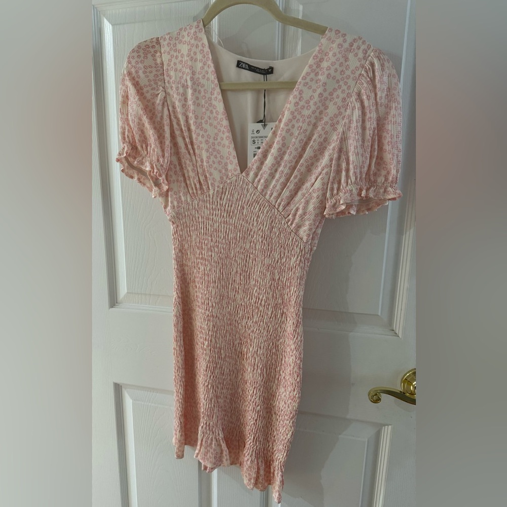 Pink flower🌸 Zara dress